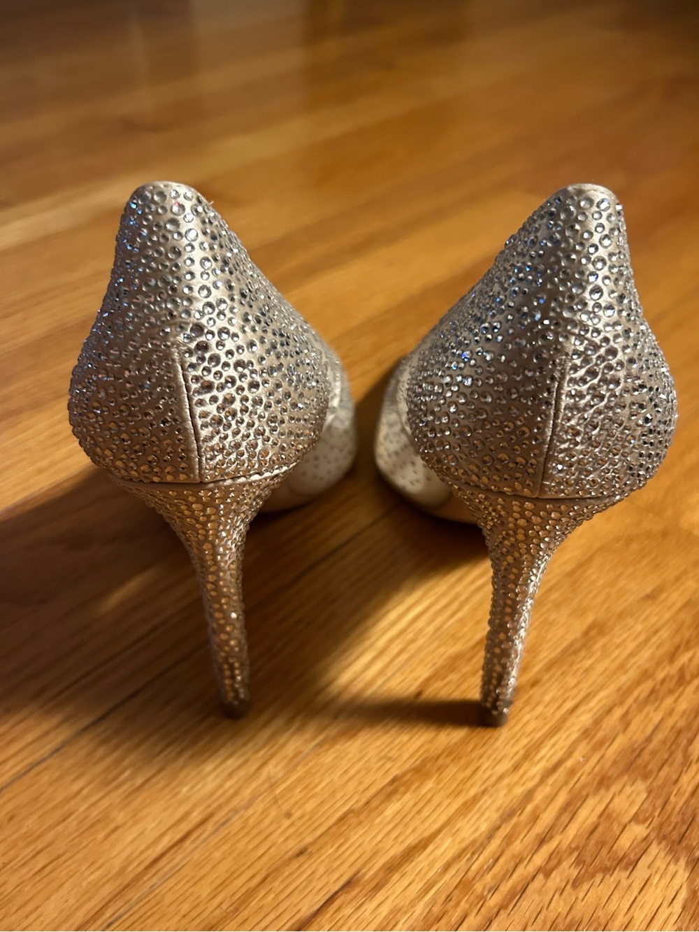 Pointed Toe Pumps - Picture 6 of 7